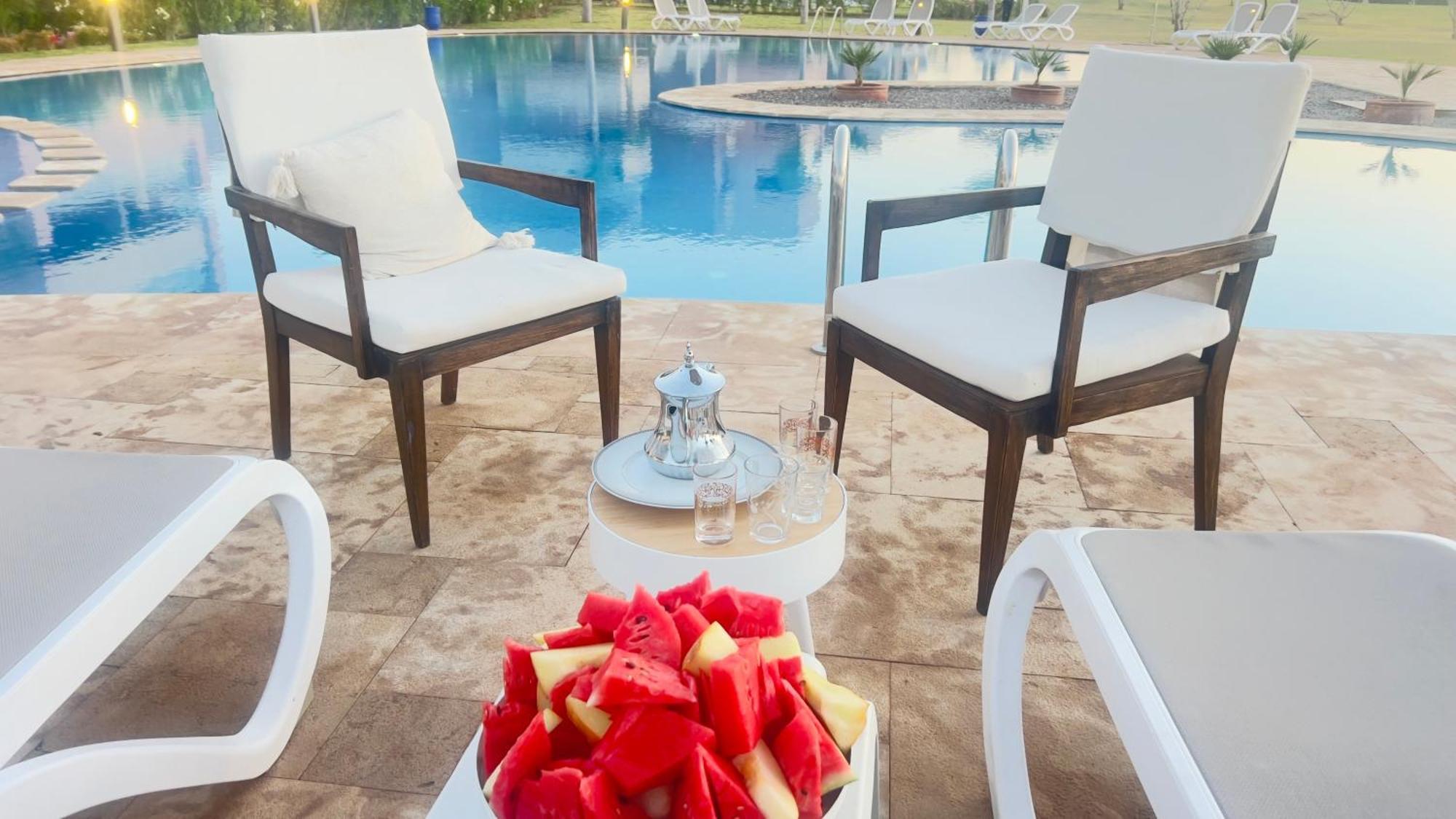 Mini-Villa Situee Dans Une Residence Prestigia A Marrakech, Avec Une Vue Sur La Piscine Et Le Golf Une Securite 24H Sur 24 Et Une Proximite Ideale De L Aeroport 5 Minutes C Est Une Offre Parfaite Pour Des Vacances مراكش المظهر الخارجي الصورة