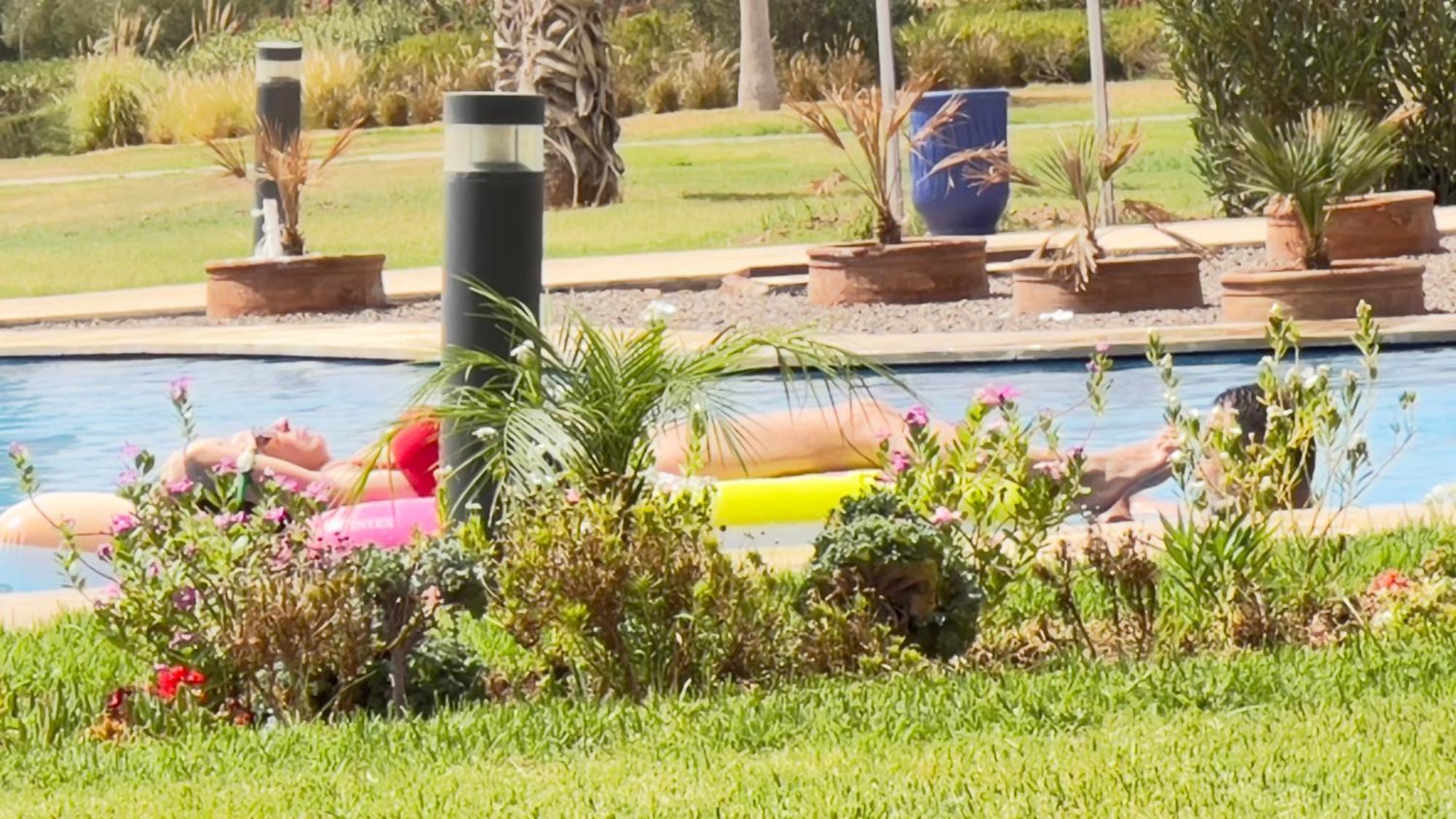 Mini-Villa Situee Dans Une Residence Prestigia A Marrakech, Avec Une Vue Sur La Piscine Et Le Golf Une Securite 24H Sur 24 Et Une Proximite Ideale De L Aeroport 5 Minutes C Est Une Offre Parfaite Pour Des Vacances مراكش المظهر الخارجي الصورة